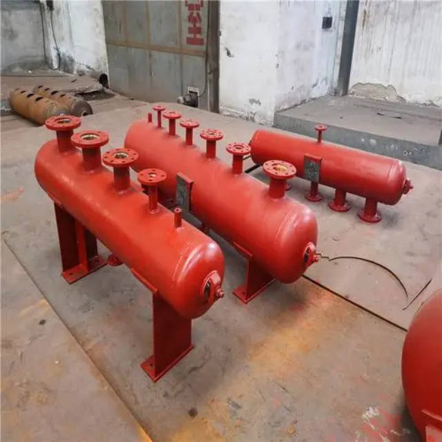 市中分集水器安装高度